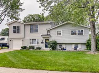 118 Grand Central Ln, Schaumburg, IL