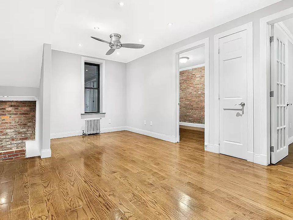 1st image of 127 E 7th St APT 1B
