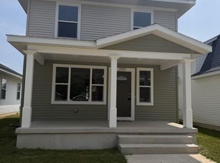 2105 Willard Ave, Grand Rapids, MI 49507