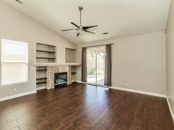 2642 Hillcrest St, Selma, CA 93662