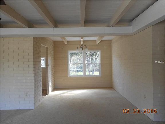 3rd image of 250 S Nekoma Ave