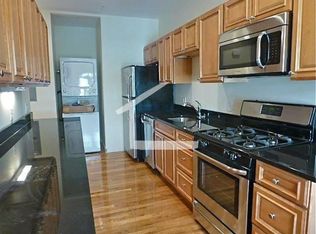 171 Fuller St #2, Brookline, MA 02446