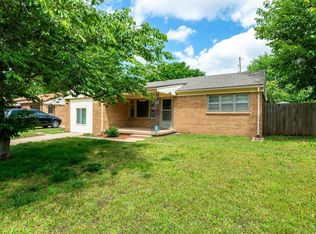 1420 E Amsden Ln, Wichita, KS 67216