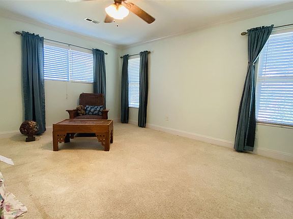 5th image of 4372 Conrad Dr