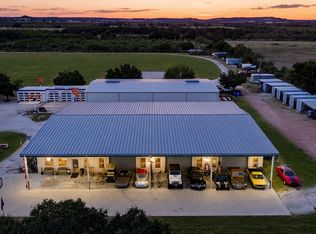 7914 S State Highway 16, Fredericksburg, TX 78624
