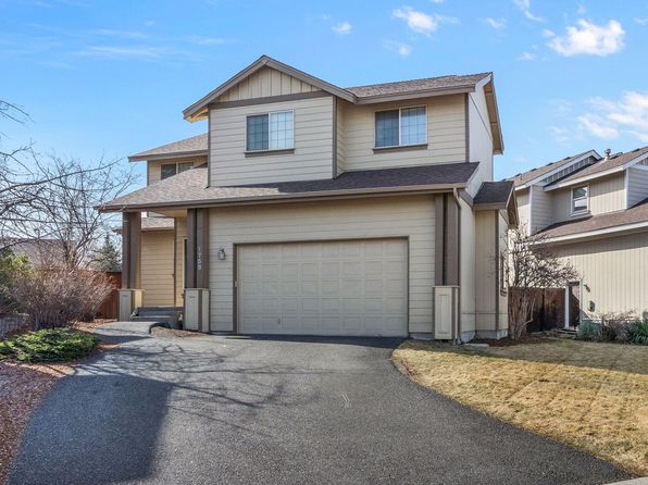 1758 NW Kingwood Pl, Redmond, OR 97756