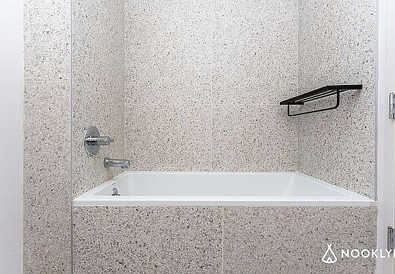 5th image of 260 Knickerbocker Ave #6A