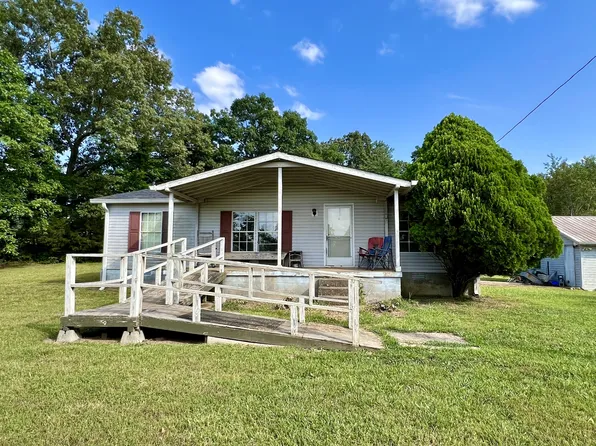 1348 Hamble Rd, Charlotte, TN 37036