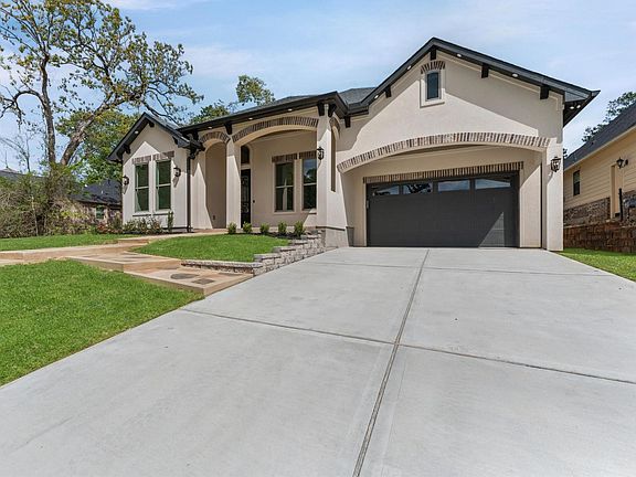 2nd image of 205 Blue Hill Dr