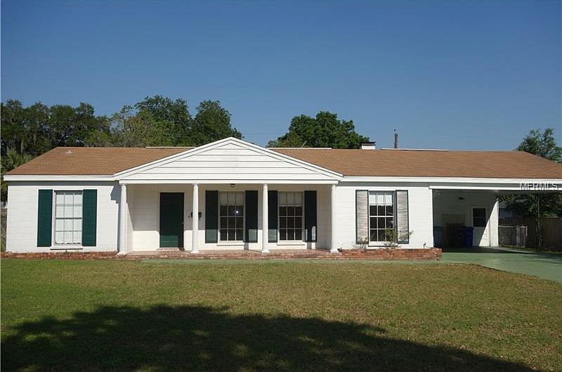 1st image of 3216 Carleton Cir E