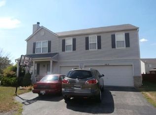 1813 Caton Ridge Dr, Plainfield, IL 60586