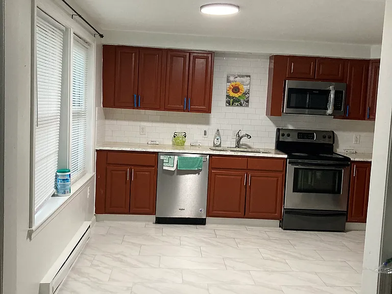52 Nancy St #5 — Photo 16