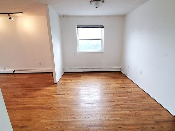 3rd image of 30-64 30th St #3