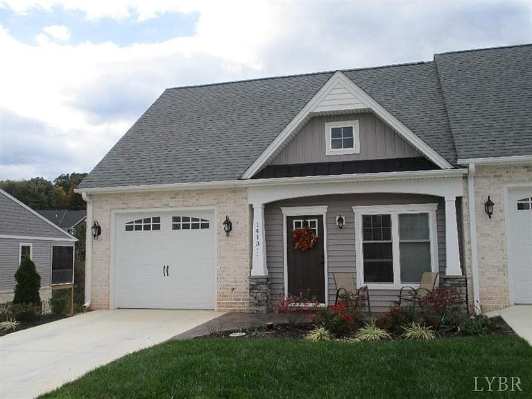 1st image of 1441 Helmsdale Dr #16