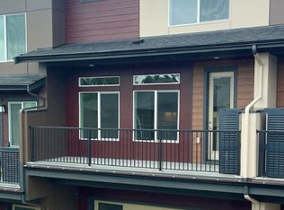 13214 NE 127th Ct UNIT D, Kirkland, WA 98034