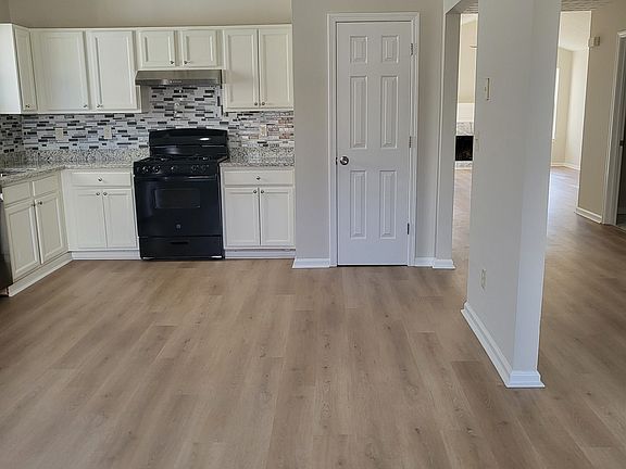 4th image of 3900 Safehaven Dr #3900