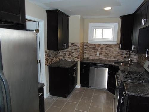 3rd image of 130-53 220th St