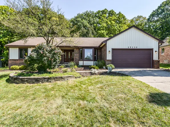 25330 Witherspoon St, Farmington Hills, MI 48335
