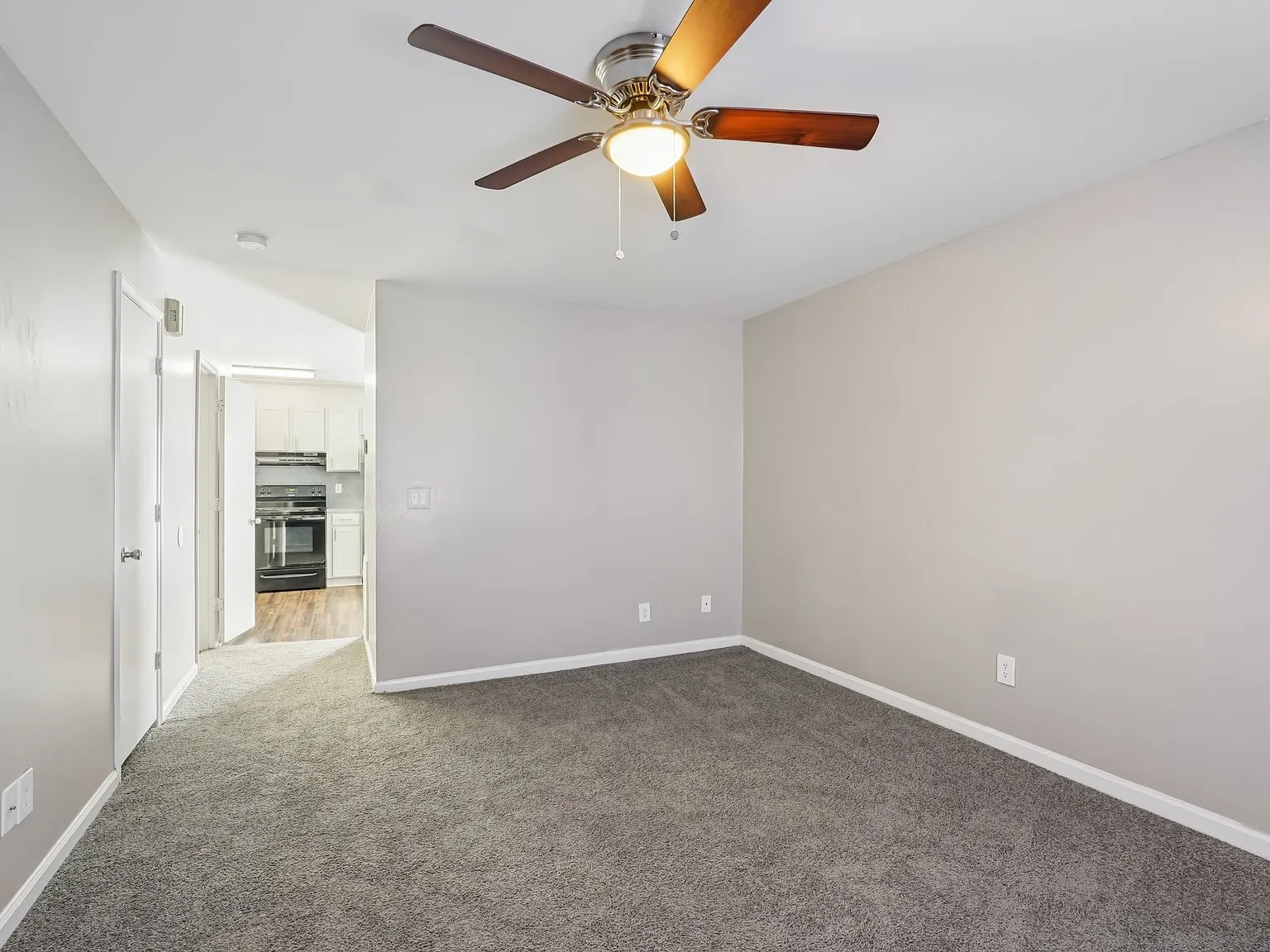 Morgan Place Apartments — Photo 3