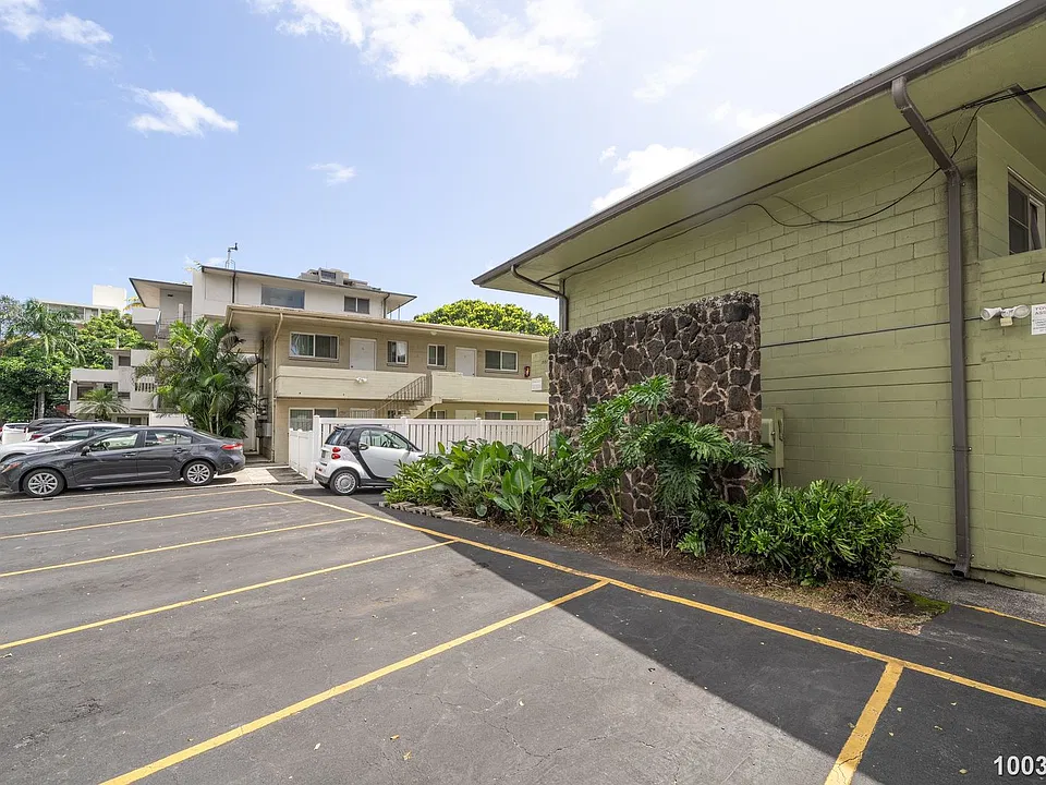 1551 Wilder Ave #7