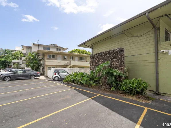 1551 Wilder Ave APT 7, Honolulu, HI 96822