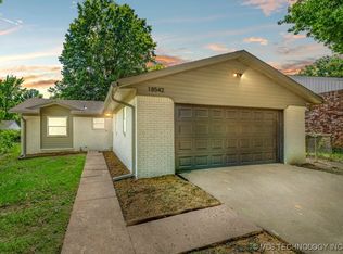 18542 E 1st St, Tulsa, OK 74108