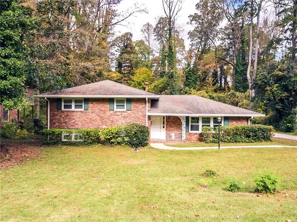 2705 Hayden Dr, East Pt, GA 30344
