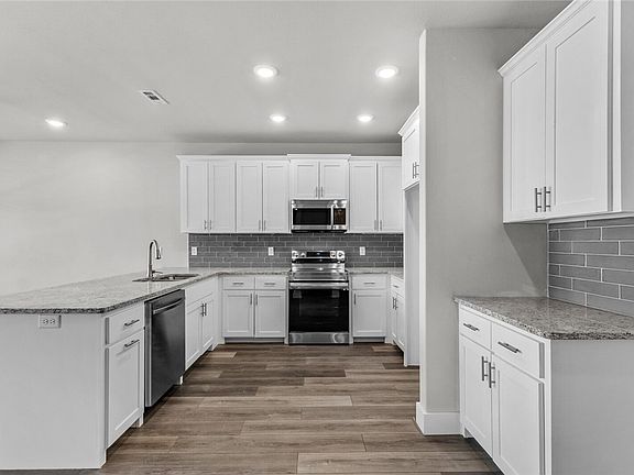 5th image of 2203 W Million Ln