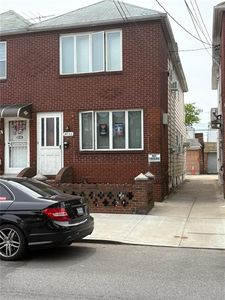 2032 W 4th St, Brooklyn, NY, 11223