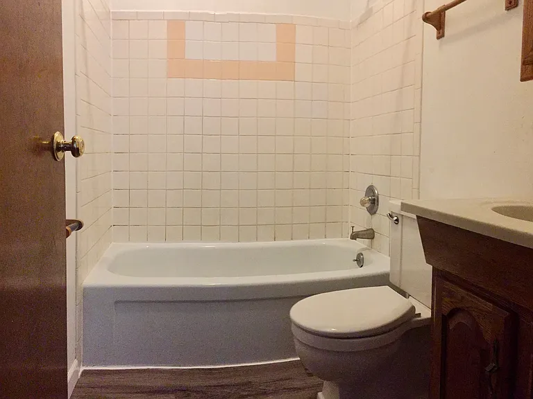 812 S 14th St #1 — Photo 6