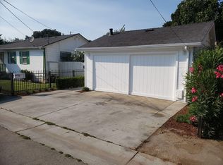 203 Garden St #B, East Palo Alto, CA 94303