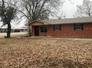 220 S 5th St, Noble, OK 73068