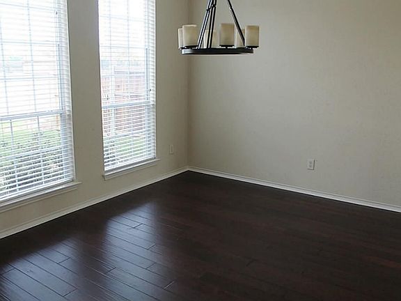 4th image of 6003 Lakebluff Ct
