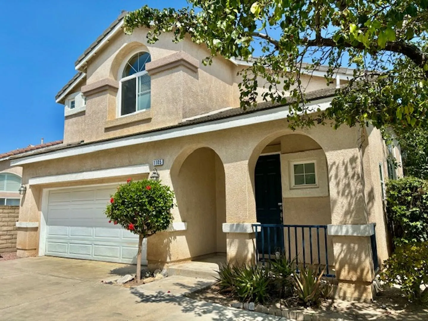 3 Bedroom + 2.5 Bathroom Home | Seabreeze Gated Community | Oxnard | Unfurnished — Photo 2