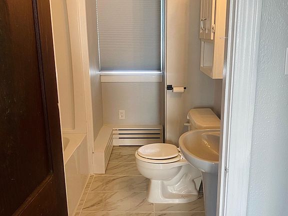 3rd image of 1001 Nordale Ave