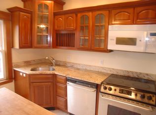 527 E 3rd St APT 3, Boston, MA 02127