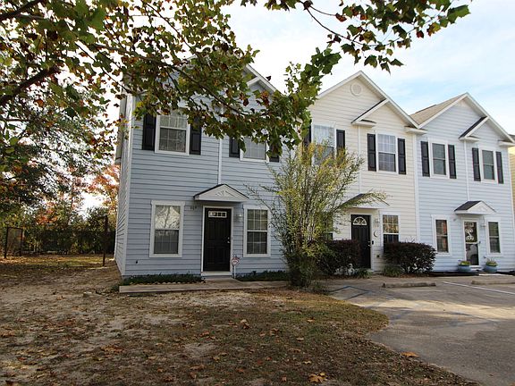 2nd image of 30A Old Courthouse Way
