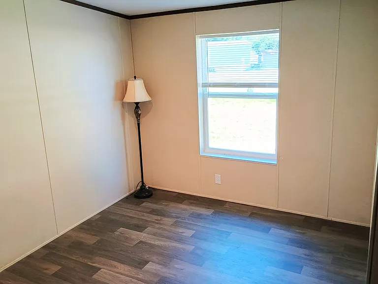 200 N 28th St #19 — Photo 6