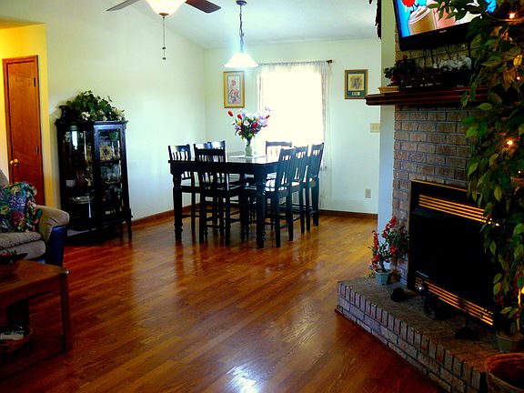 Living / Dining room combo