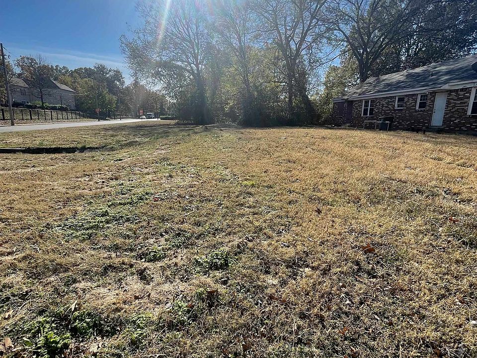 2nd image of 0 Waverly Ave #132
