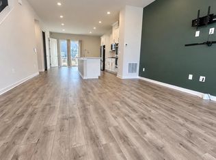 1784 Hickory Woods Rd, Dumfries, VA 22026