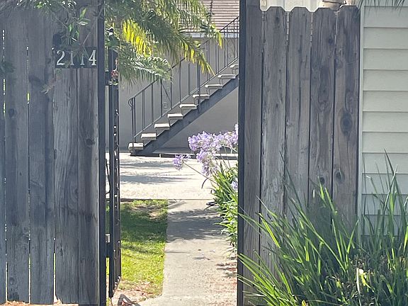 2nd image of 2114 San Anseline Ave APT B