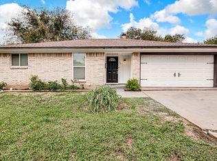 524 Patterson Dr, Mansfield, TX 76063