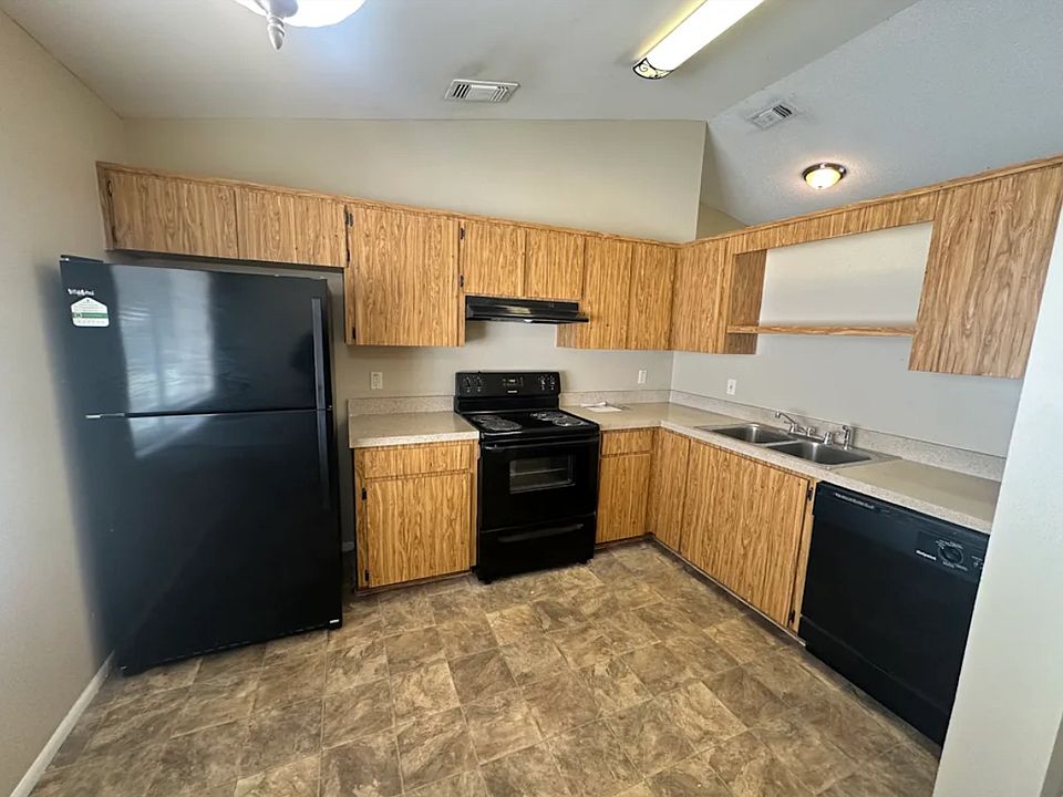 1st image of 4619 Saltlake Ct