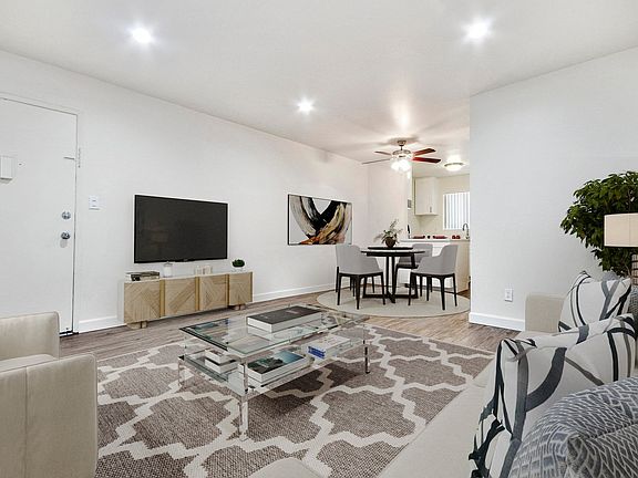 4th image of 10140 Sepulveda Blvd #130-23