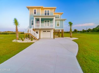 302 Nicholas Way, Hubert, NC 28539