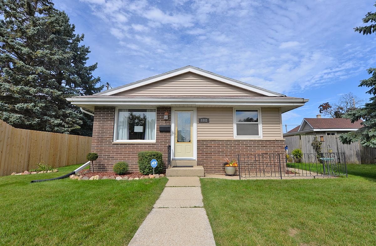 9312 Durand AVENUE, Sturtevant, WI 53177 Zillow