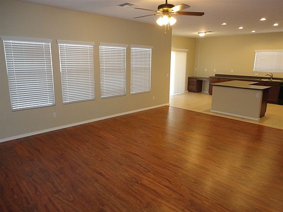 4th image of 9128 E Plana Ave
