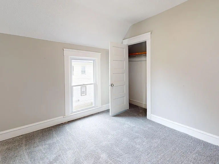 2027 W 105th St — Photo 59