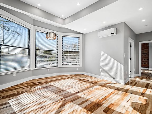 5th image of 4746 Lorain Ave #2